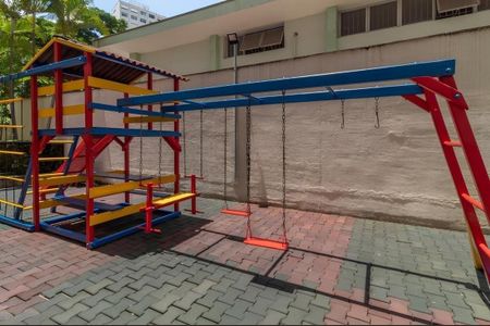 Apartamento para alugar com 135m², 3 quartos e 3 vagasPlayground