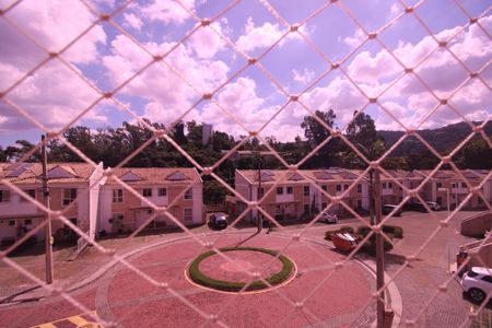 Casa de condomínio à venda com 119m², 4 quartos e 2 vagasQuarto 2 - Vista