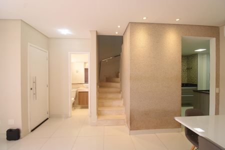 Sala de casa de condomínio à venda com 4 quartos, 119m² em Freguesia (jacarepaguá), Rio de Janeiro