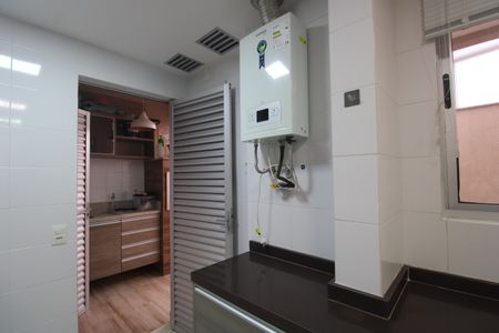 Casa de condomínio à venda com 119m², 4 quartos e 2 vagasÁrea de serviço