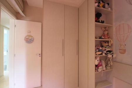 Casa de condomínio à venda com 119m², 4 quartos e 2 vagasQuarto 2