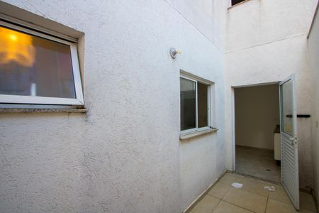 Apartamento à venda com 65m², 2 quartos e 1 vagaÁrea de serviço