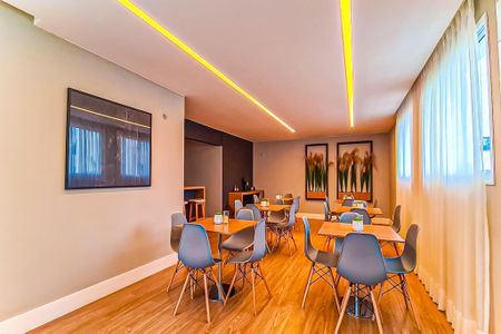 Apartamento para alugar com 32m², 1 quarto e sem vagaÁrea comum - Salão de festas