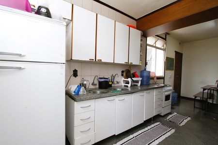 Apartamento à venda com 180m², 5 quartos e 1 vagaCozinha