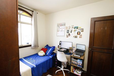 Apartamento à venda com 180m², 5 quartos e 1 vagaQuarto 3