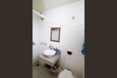 Apartamento à venda com 180m², 5 quartos e 1 vagaBanheiro do Quarto 2