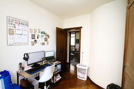 Apartamento à venda com 180m², 5 quartos e 1 vagaQuarto 3