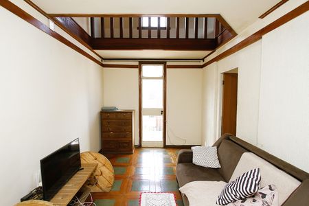 Apartamento à venda com 180m², 5 quartos e 1 vagaSala