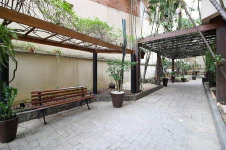 Apartamento para alugar com 39m², 1 quarto e 1 vaga Apartamento para alugar com 39m², 1 quarto e 1 vagaÁrea comum - Jardim