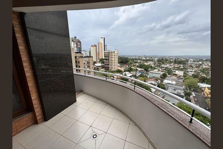 Apartamento para alugar com 177m², 3 quartos e 3 vagasVaranda