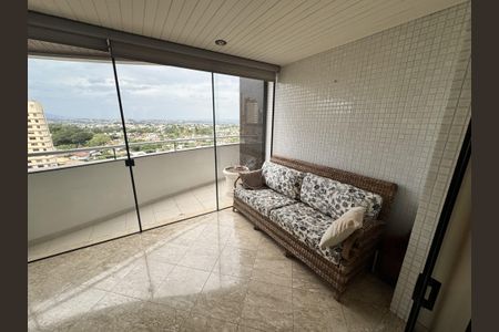 Apartamento para alugar com 177m², 3 quartos e 3 vagasQuarto