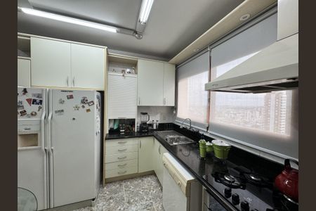Apartamento para alugar com 177m², 3 quartos e 3 vagasCozinha