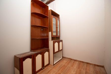 Casa para alugar com 60m², 3 quartos e 1 vagaÁrea de Serviço