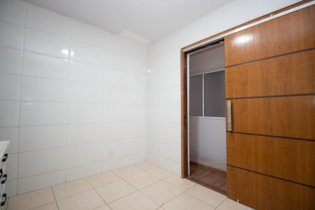 Casa para alugar com 60m², 3 quartos e 1 vagaCozinha