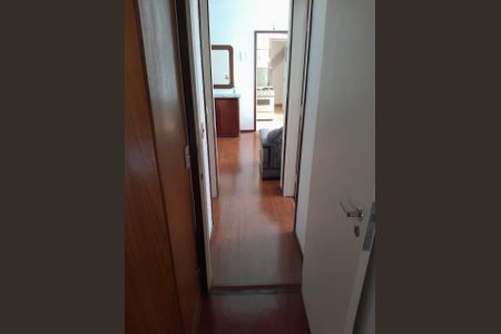 Apartamento para alugar com 90m², 2 quartos e 1 vagaCorredor