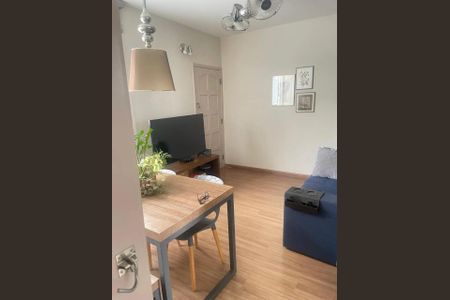 Apartamento para alugar com 2 quartos, 50m² em João Pinheiro, Belo Horizonte