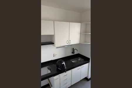 Apartamento para alugar com 2 quartos, 50m² em João Pinheiro, Belo Horizonte