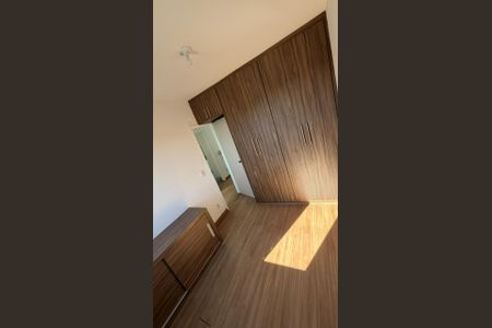 Apartamento para alugar com 2 quartos, 50m² em João Pinheiro, Belo Horizonte