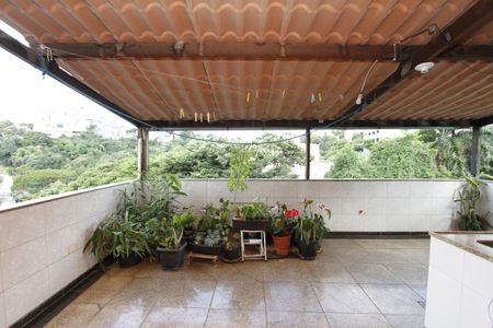 Apartamento para alugar com 130m², 4 quartos e 1 vagaCobertura