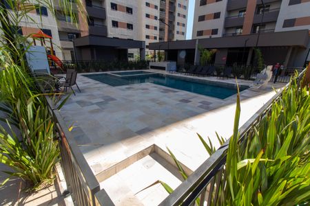 Apartamento à venda com 65m², 3 quartos e 1 vagaÁREA COMUM - PISCINA