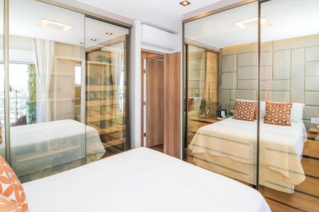 Apartamento à venda com 79m², 2 quartos e 2 vagasSuíte 1