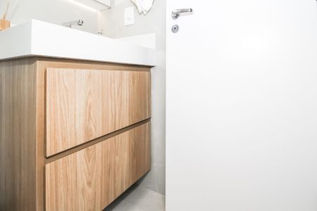 Apartamento à venda com 79m², 2 quartos e 2 vagasBanheiro da Suíte 1