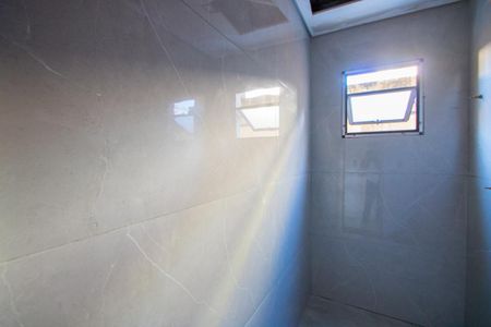 Apartamento à venda com 70m², 3 quartos e 2 vagasBanheiro social