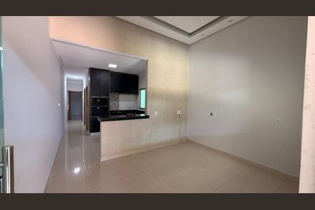 Sala de casa para alugar com 2 quartos, 150m² em Parque Tremendao, Goiânia