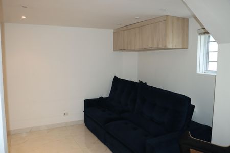 Casa de Condomínio para alugar com 3 quartos, 300m² em Granja Viana, Cotia