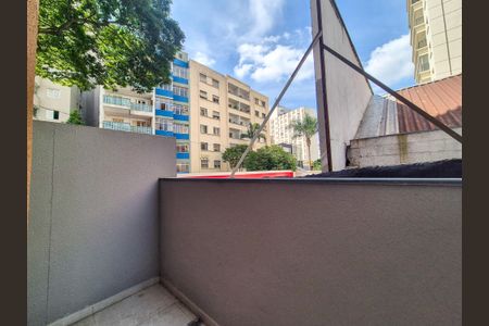 Varanda de kitnet/studio para alugar com 1 quarto, 40m² em Vila Buarque, São Paulo