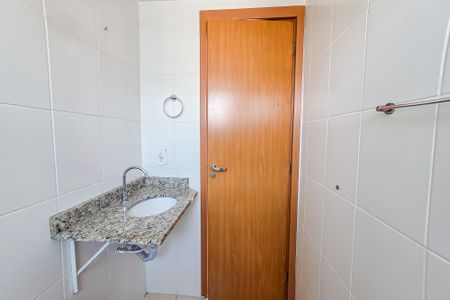 Apartamento para alugar com 52m², 2 quartos e 2 vagasBanheiro