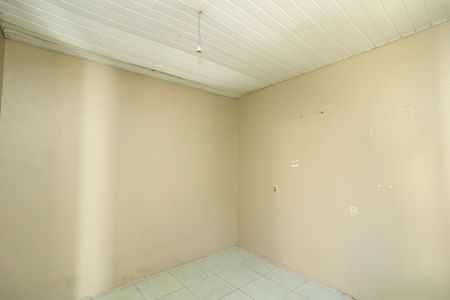 Quarto de casa para alugar com 1 quarto, 70m² em Coronel Aparicio Borges, Porto Alegre