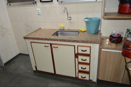 Apartamento para alugar com 77m², 2 quartos e 1 vagaCozinha