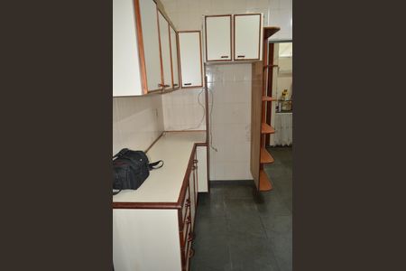 Apartamento para alugar com 77m², 2 quartos e 1 vagaCozinha