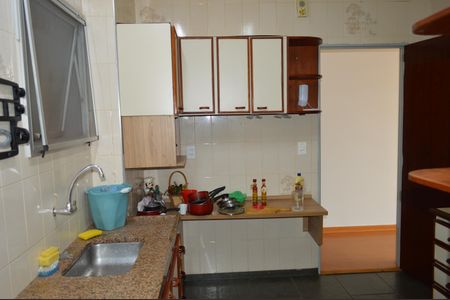 Apartamento para alugar com 77m², 2 quartos e 1 vagaCozinha