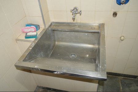 Apartamento para alugar com 77m², 2 quartos e 1 vagaÁrea de Serviço