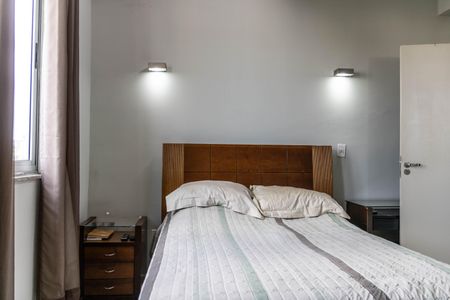 Apartamento à venda com 130m², 3 quartos e 2 vagasSuíte 1