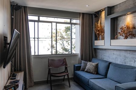 Apartamento à venda com 130m², 3 quartos e 2 vagasSala