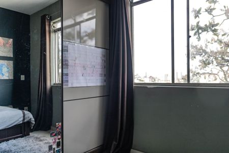 Apartamento à venda com 130m², 3 quartos e 2 vagasSuíte 2