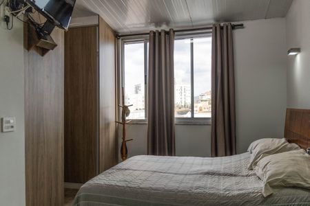 Apartamento à venda com 130m², 3 quartos e 2 vagasSuíte 1