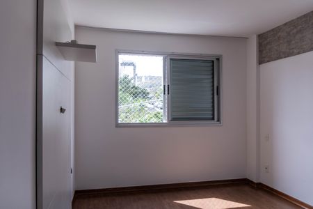 Apartamento para alugar com 120m², 3 quartos e 2 vagasSuíte