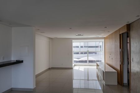 Apartamento para alugar com 120m², 3 quartos e 2 vagasSala