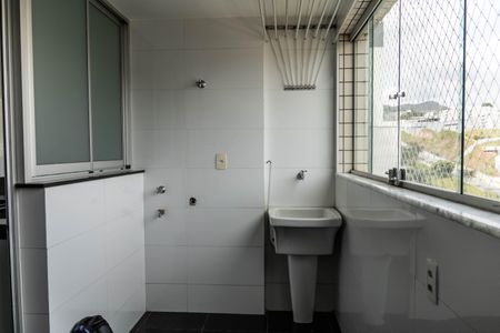 Apartamento para alugar com 120m², 3 quartos e 2 vagasÁrea de Serviço