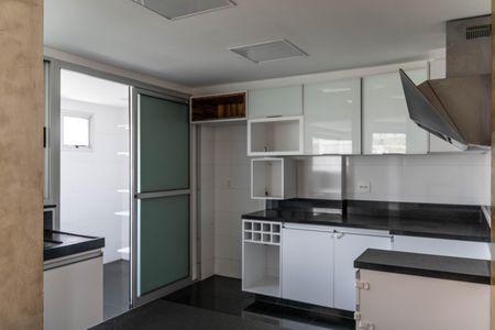 Apartamento para alugar com 120m², 3 quartos e 2 vagasCozinha