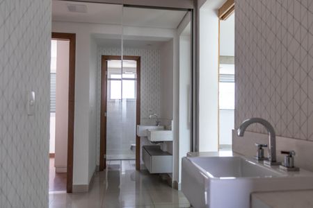 Apartamento para alugar com 120m², 3 quartos e 2 vagasBanheiro Social