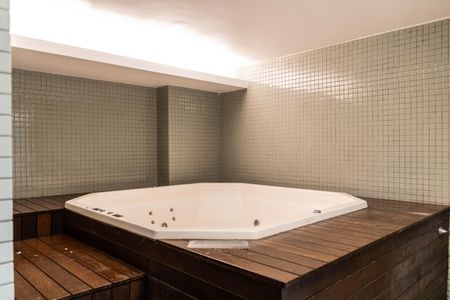 Apartamento para alugar com 120m², 3 quartos e 2 vagasHidromassagem