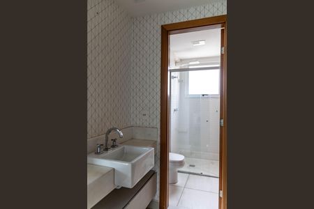 Apartamento para alugar com 120m², 3 quartos e 2 vagasBanheiro Social