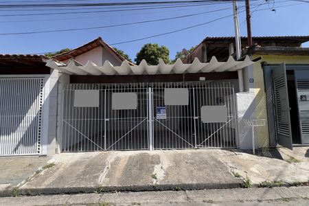 Casa à venda com 125m², 2 quartos e 2 vagasFachada