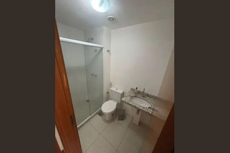 Apartamento à venda com 66m², 2 quartos e 1 vaga Apartamento à venda com 66m², 2 quartos e 1 vagaBanheiro 1