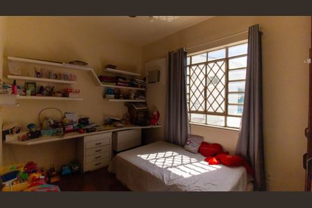 Casa para alugar com 5 quartos, 300m² em Icaraí, Niterói